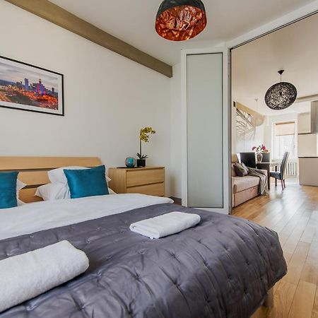 Dworzec Centralny P&O Serviced Apartments วอร์ซอ ภายนอก รูปภาพ