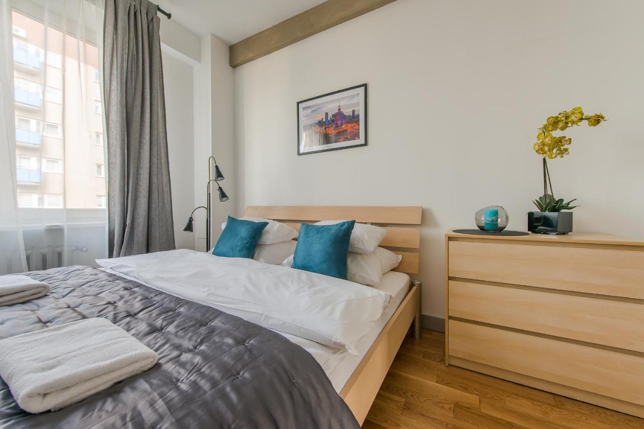 Dworzec Centralny P&O Serviced Apartments วอร์ซอ ภายนอก รูปภาพ